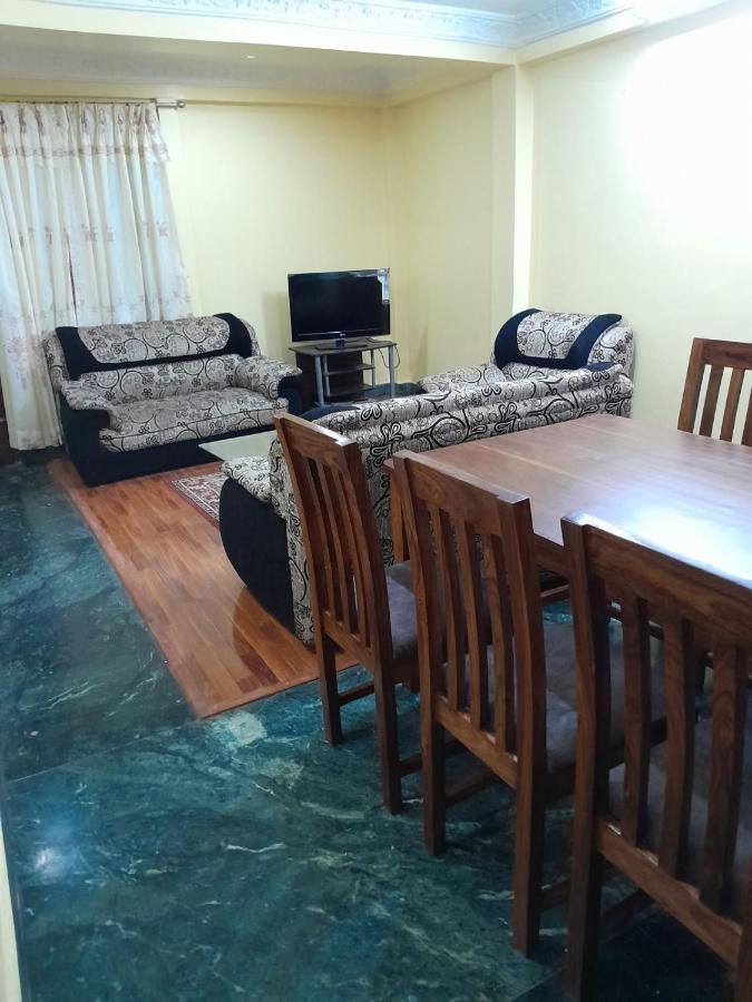 Apartment Rupas Катманду Экстерьер фото