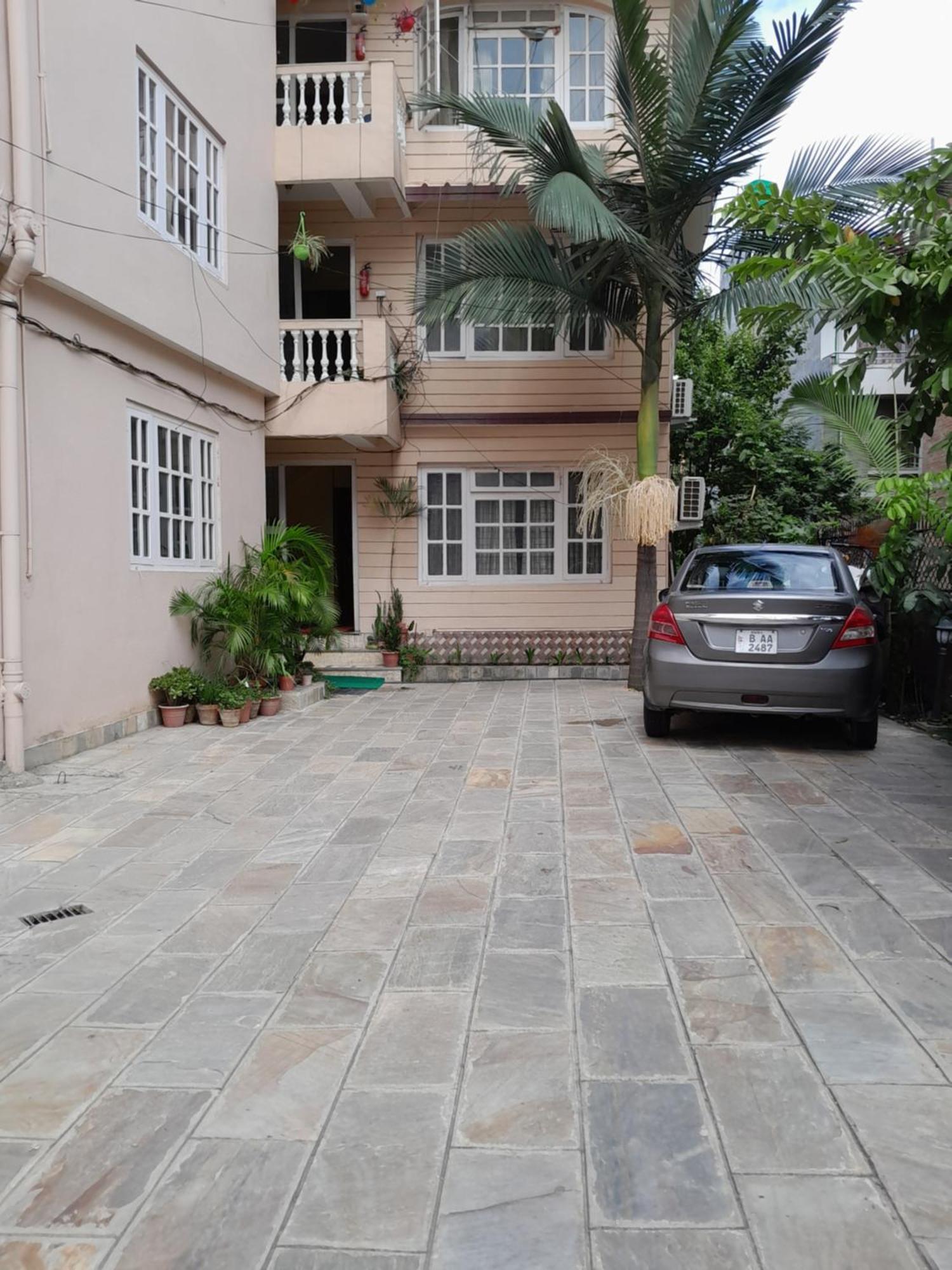 Apartment Rupas Катманду Экстерьер фото